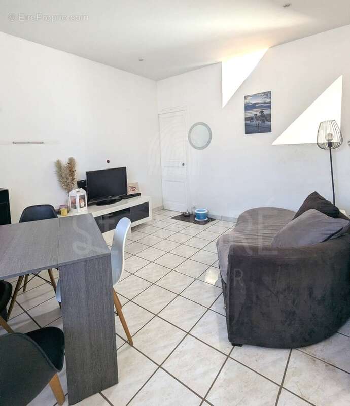 Maison à SAINT-HILAIRE-DE-LA-COTE