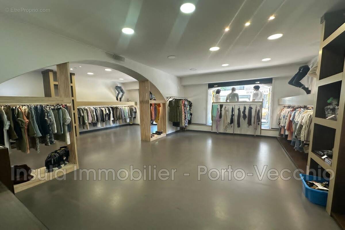 Commerce à PORTO-VECCHIO