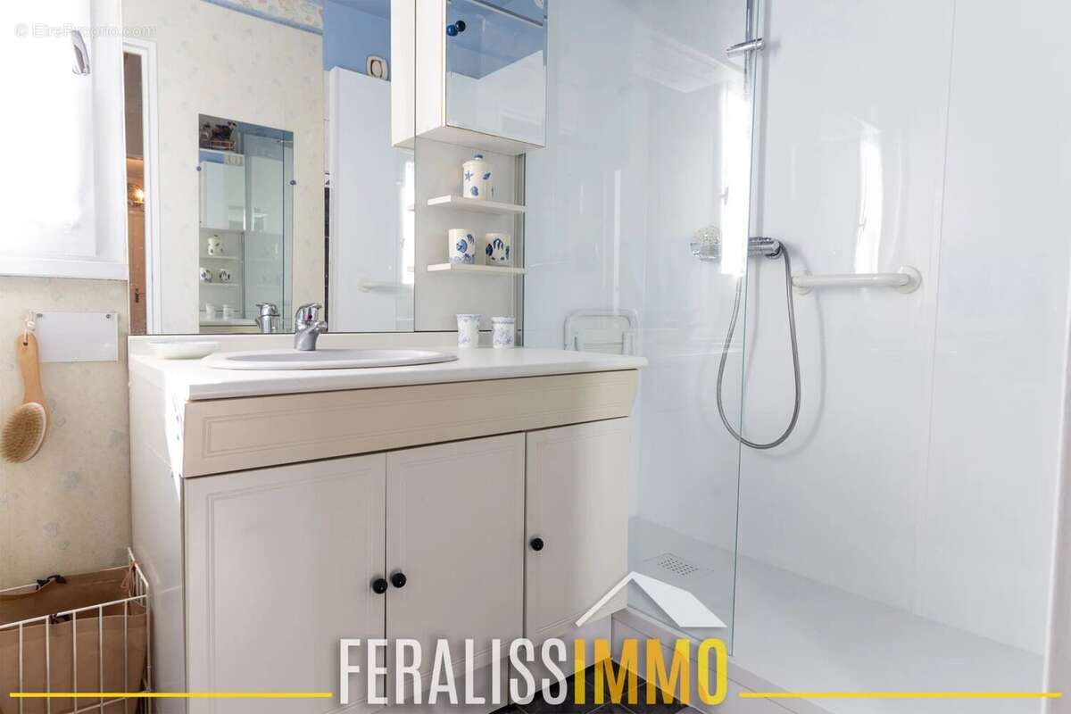 Appartement à ERAGNY