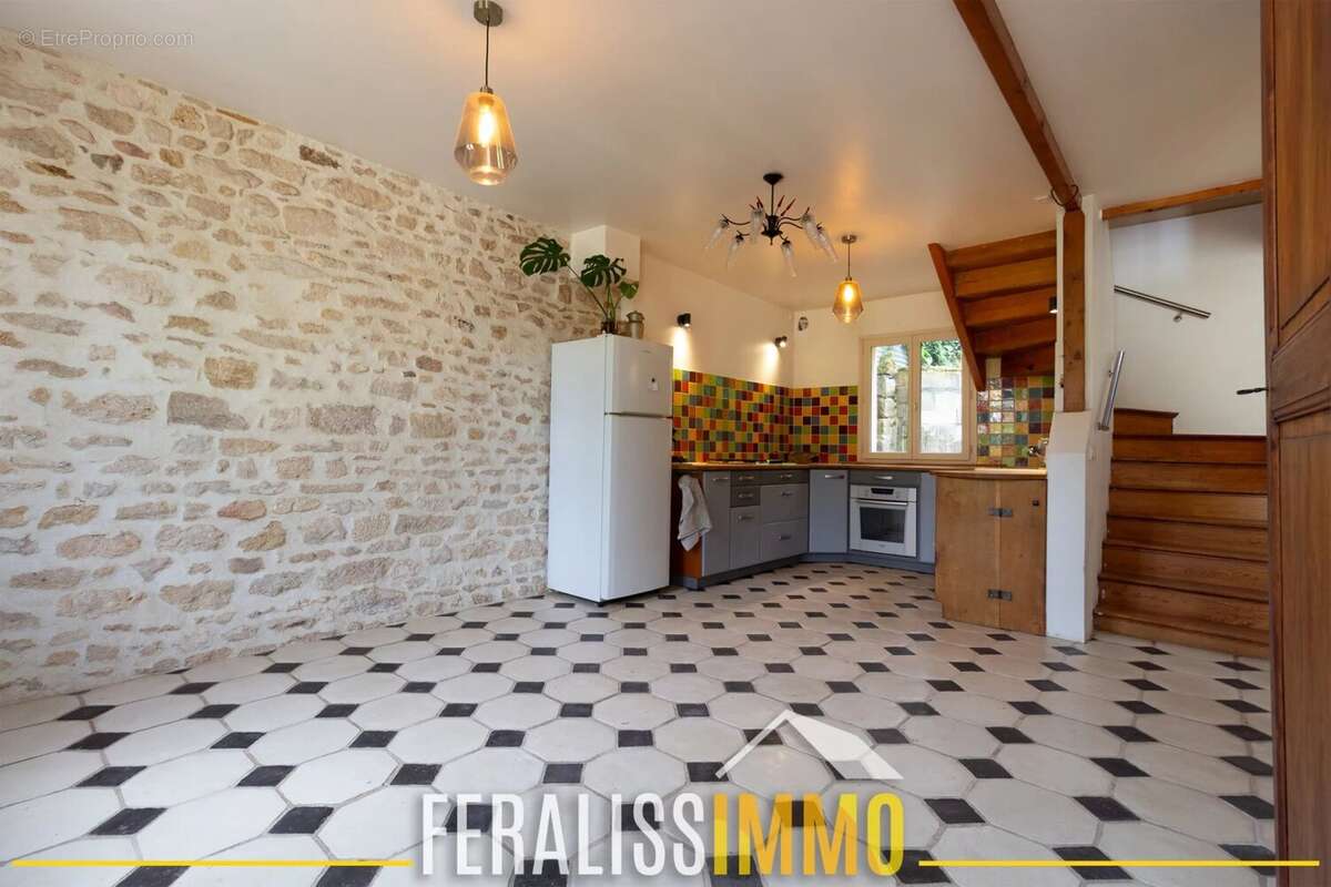 Maison à SERAINCOURT