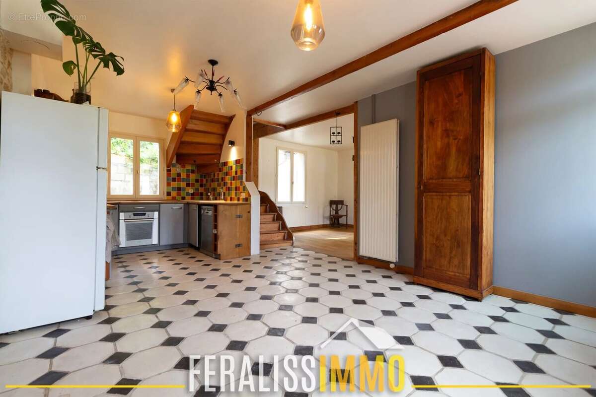 Maison à SERAINCOURT