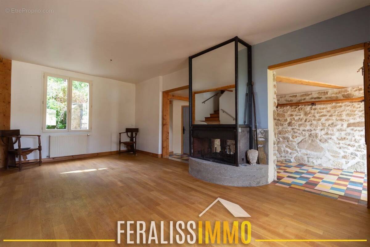 Maison à SERAINCOURT