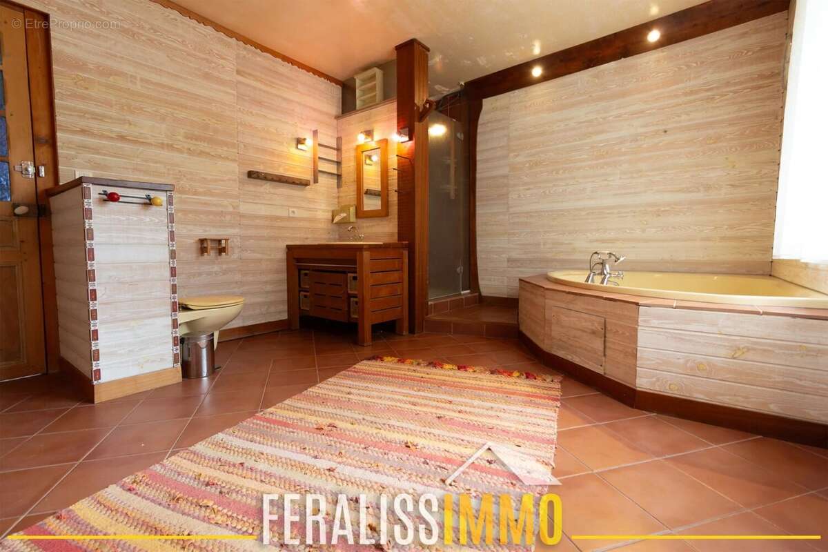 Maison à SERAINCOURT