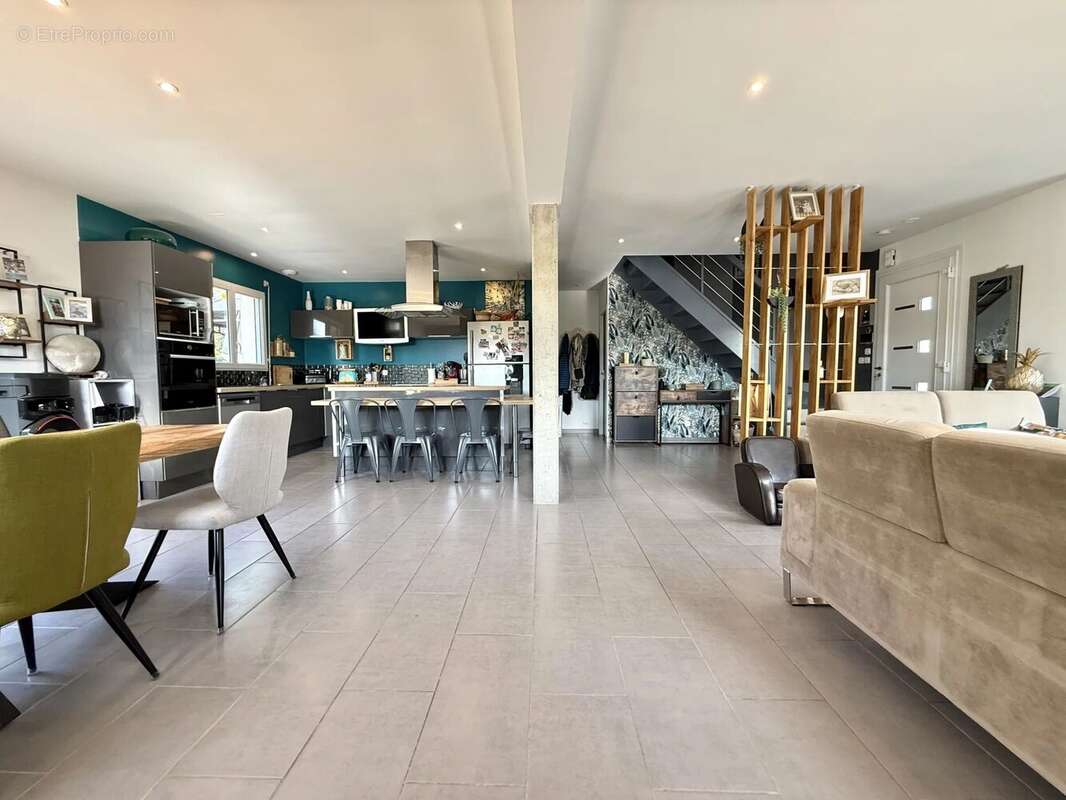 Maison à PACY-SUR-EURE