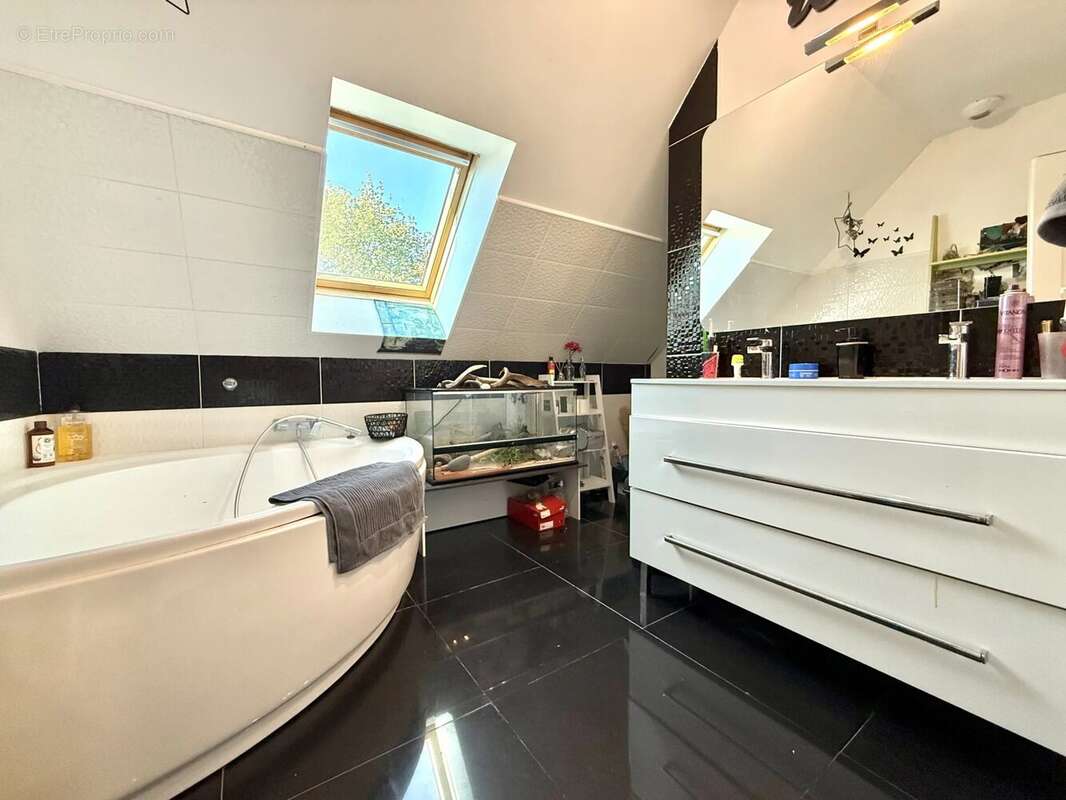 Maison à PACY-SUR-EURE