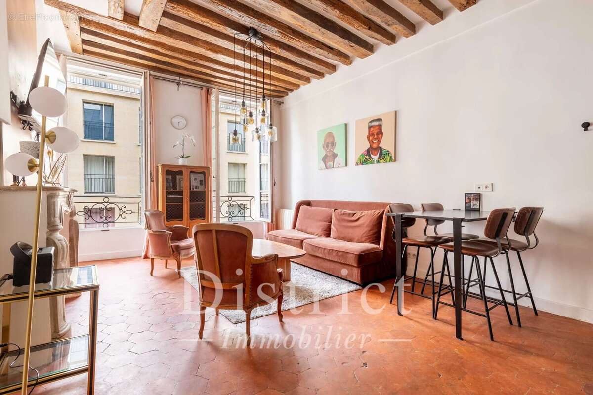 Appartement à PARIS-4E