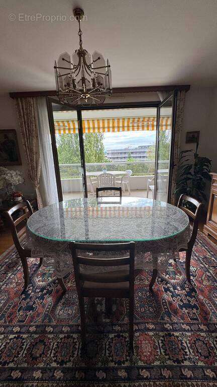 Appartement à FERNEY-VOLTAIRE