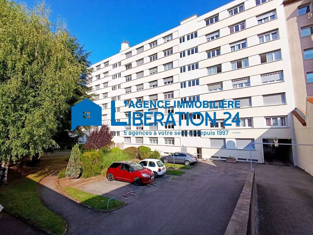 Appartement à SAINT-ETIENNE