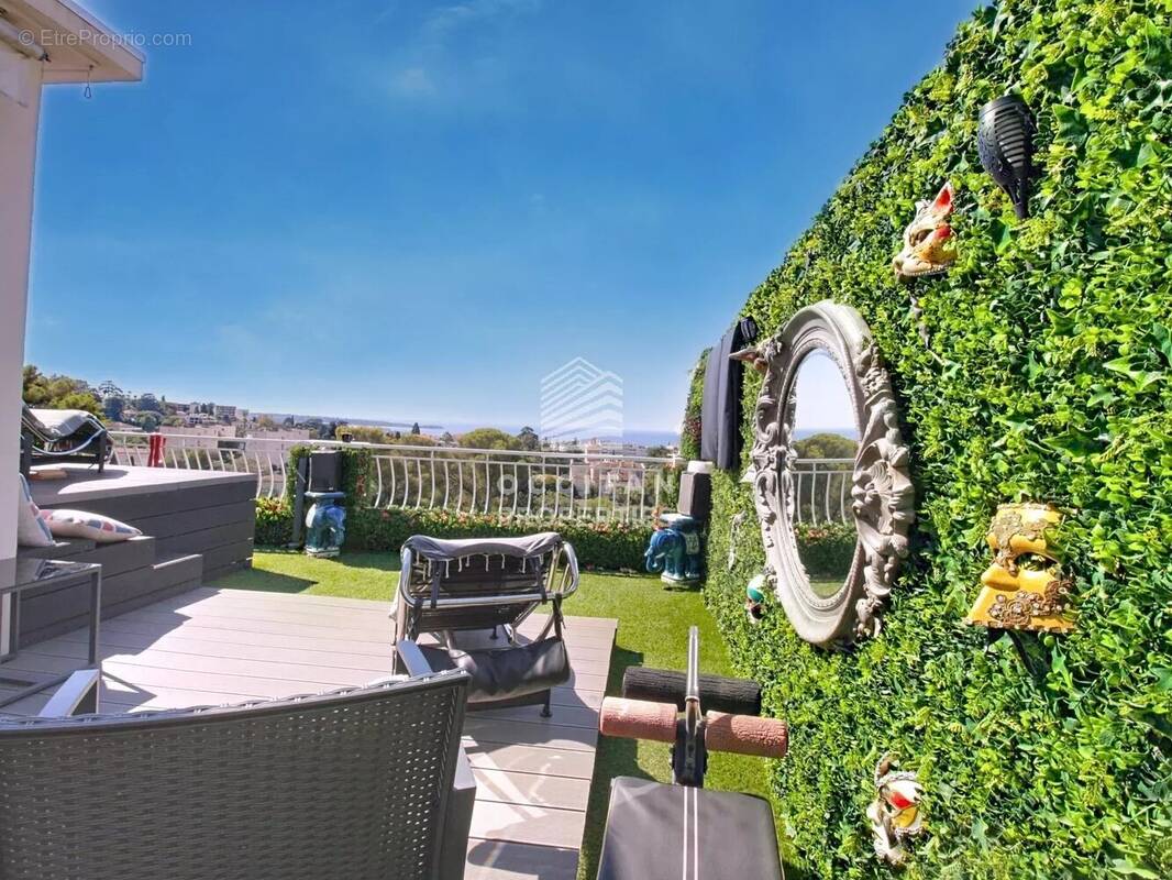 Appartement à CANNES