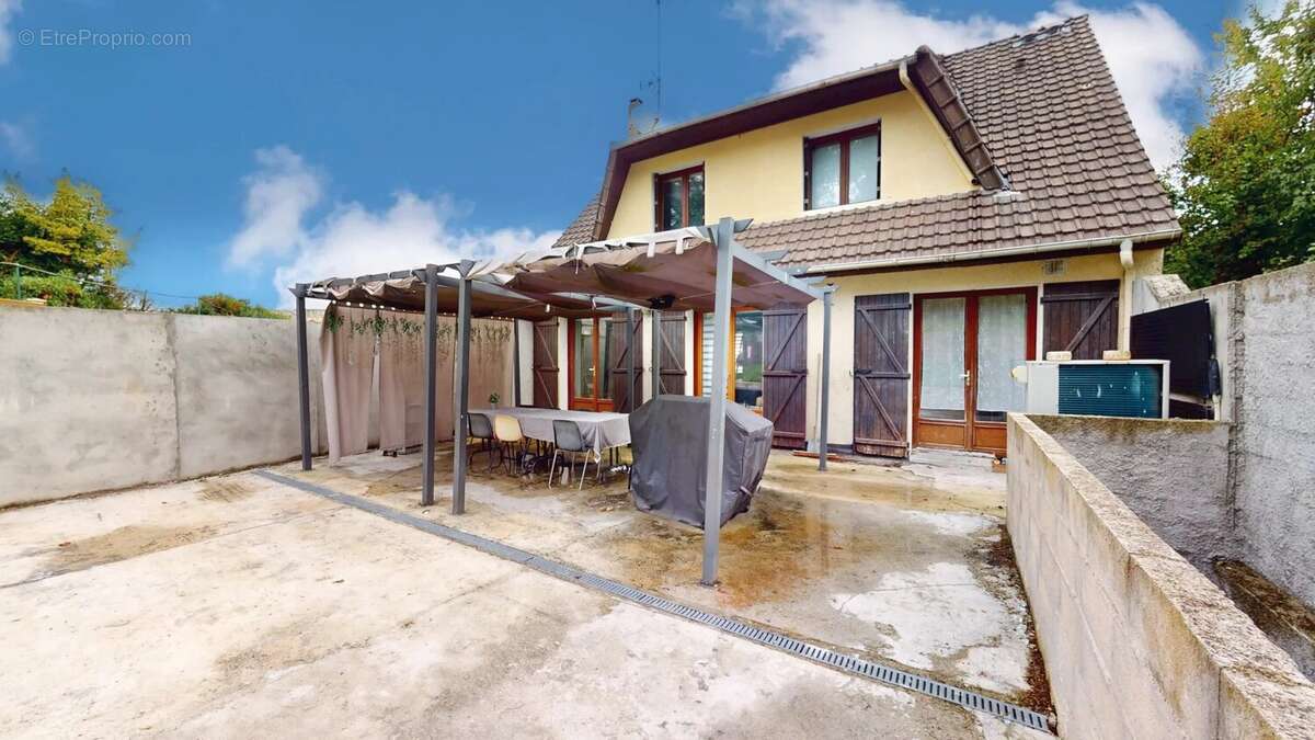 Maison à MONTFERMEIL