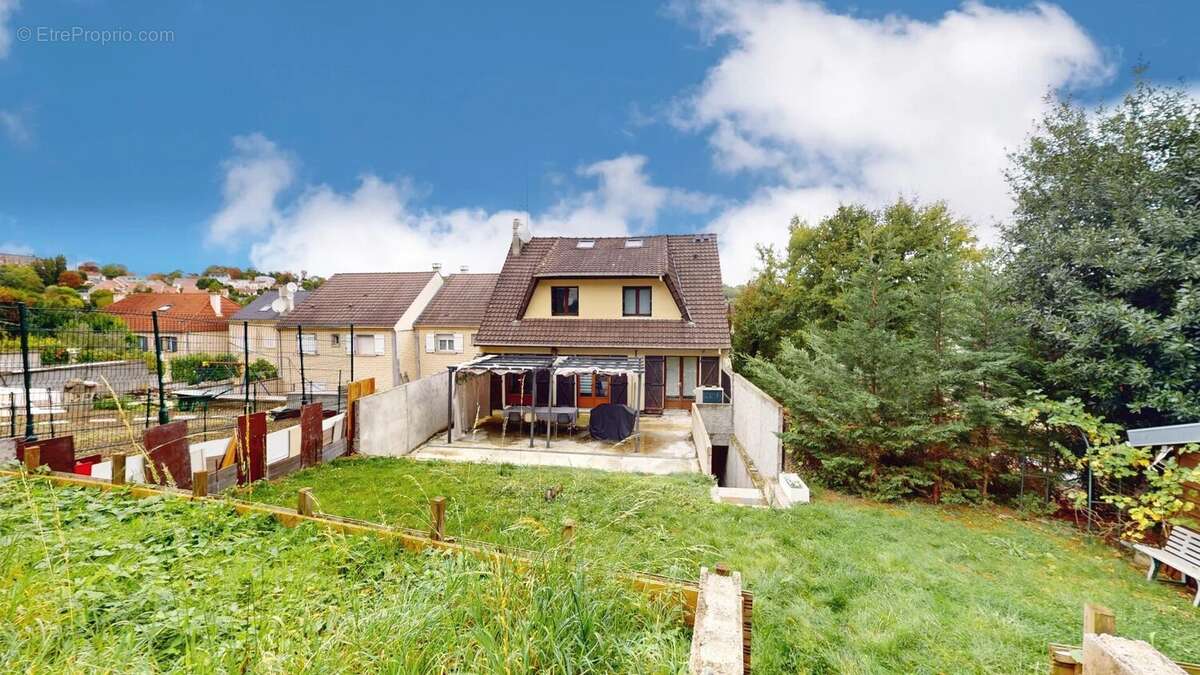 Maison à MONTFERMEIL