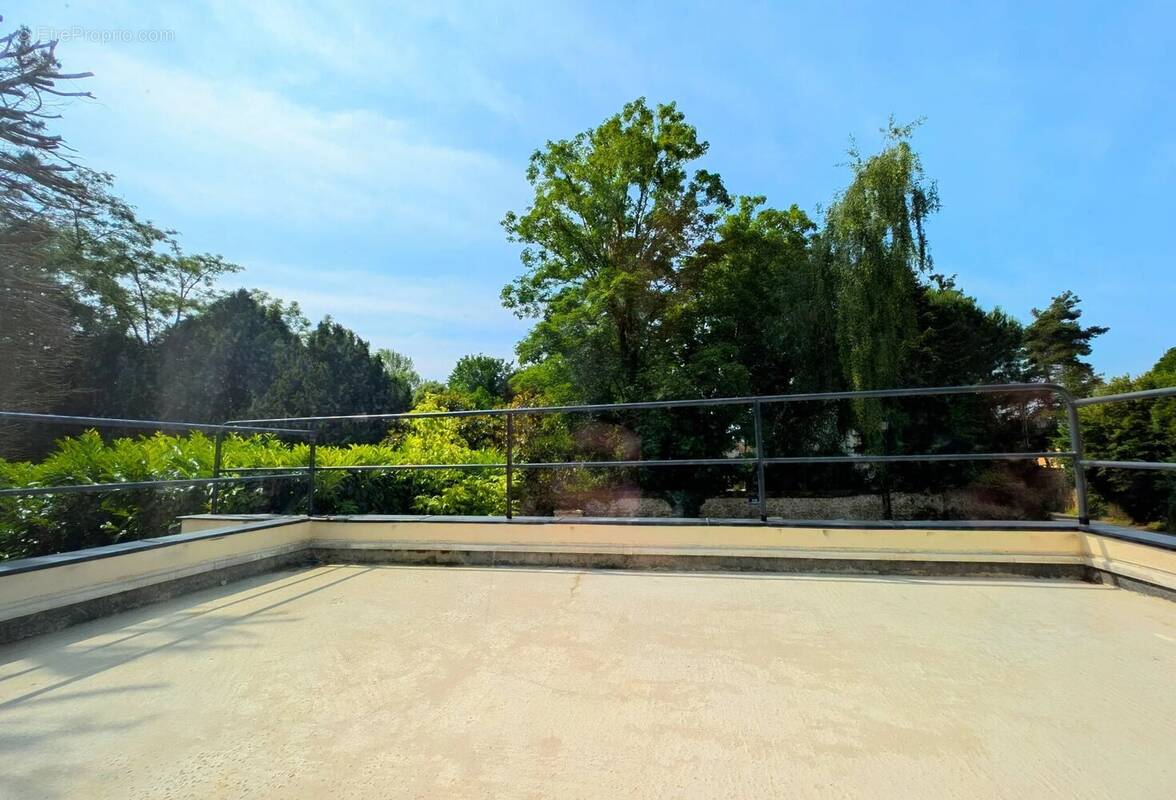 Maison à JOUARS-PONTCHARTRAIN