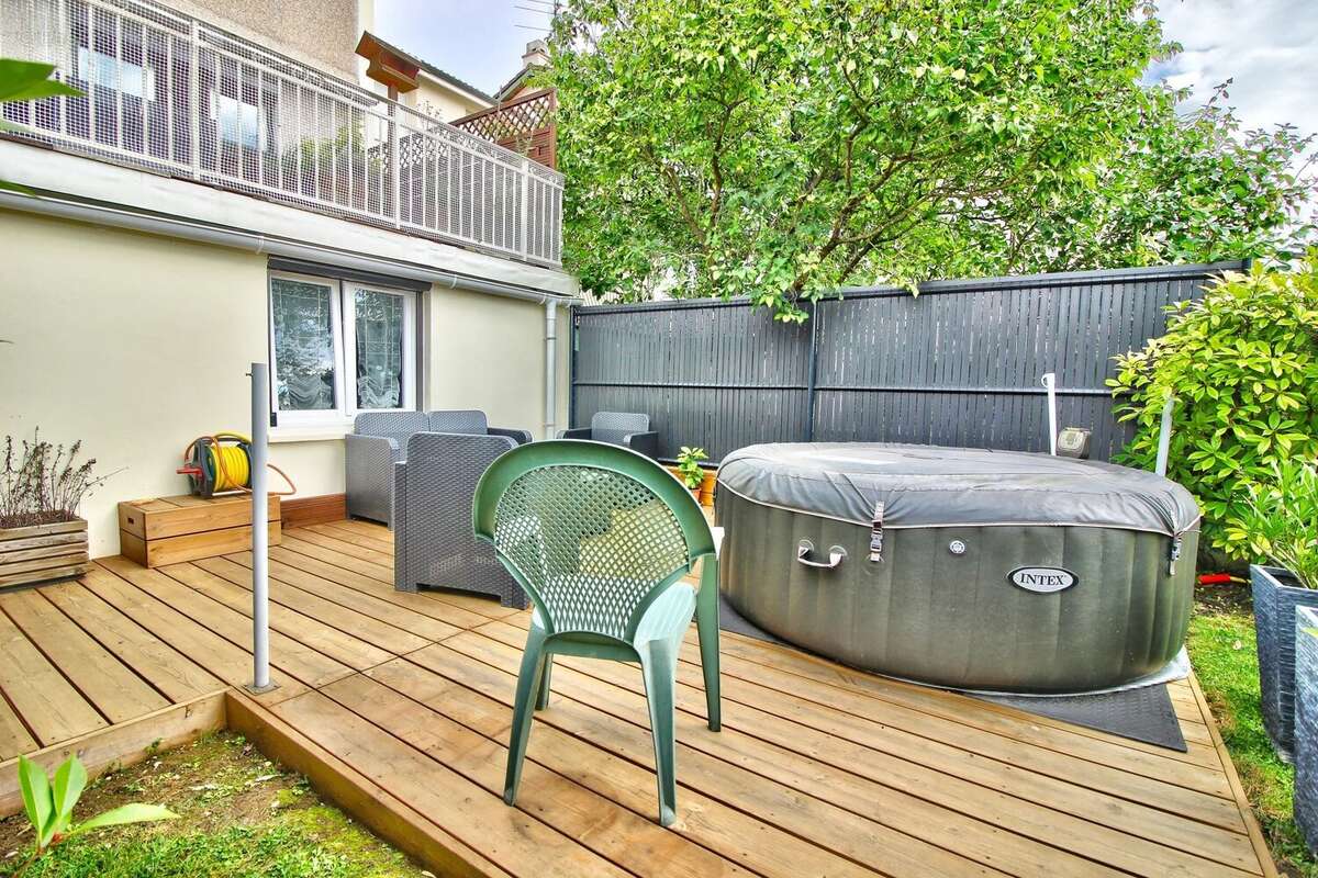 Maison à CHEVIGNY-SAINT-SAUVEUR