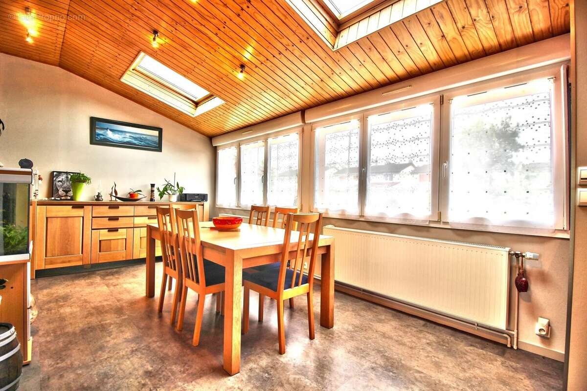 Maison à CHEVIGNY-SAINT-SAUVEUR