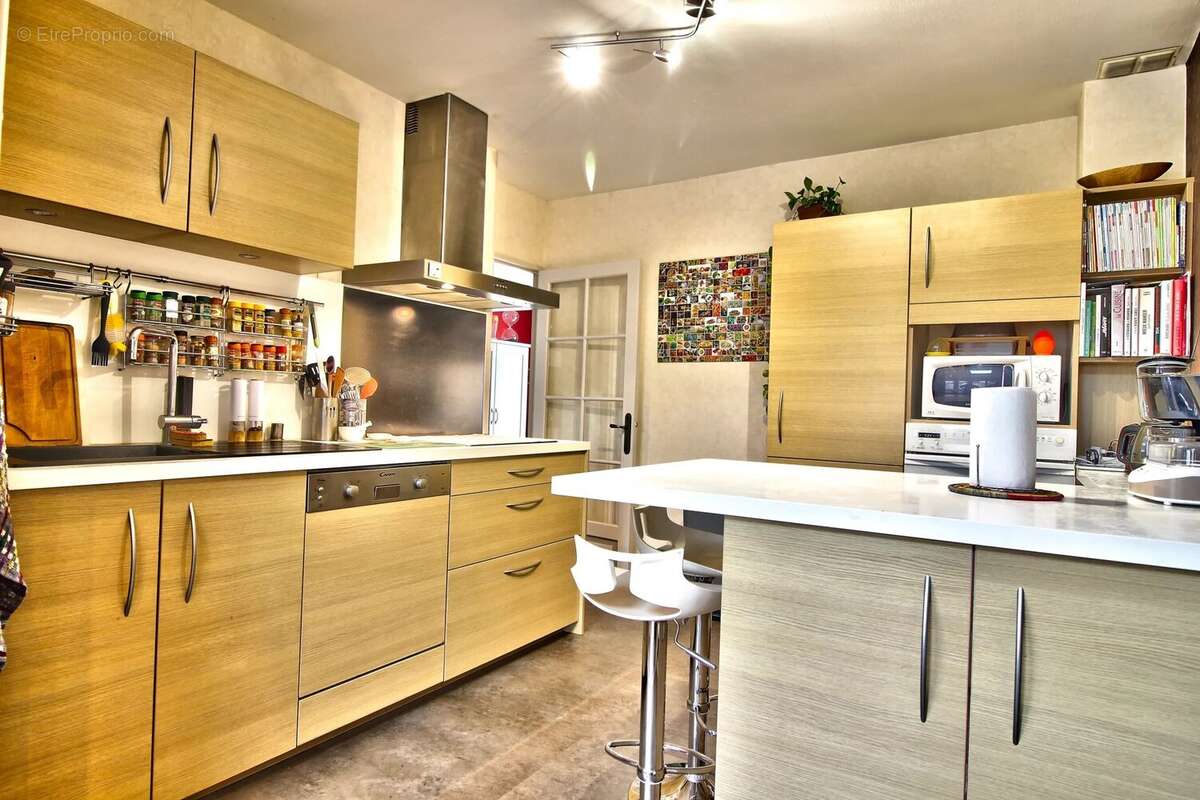 Maison à CHEVIGNY-SAINT-SAUVEUR