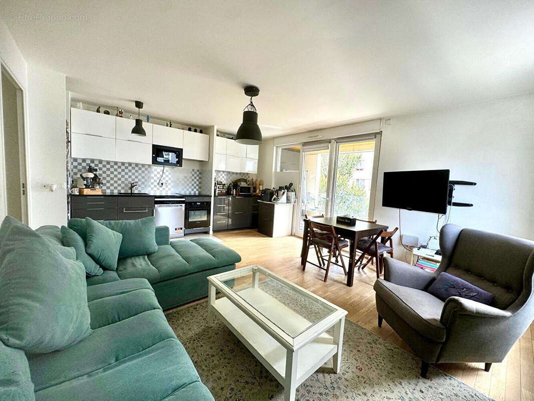 Appartement à NANTERRE