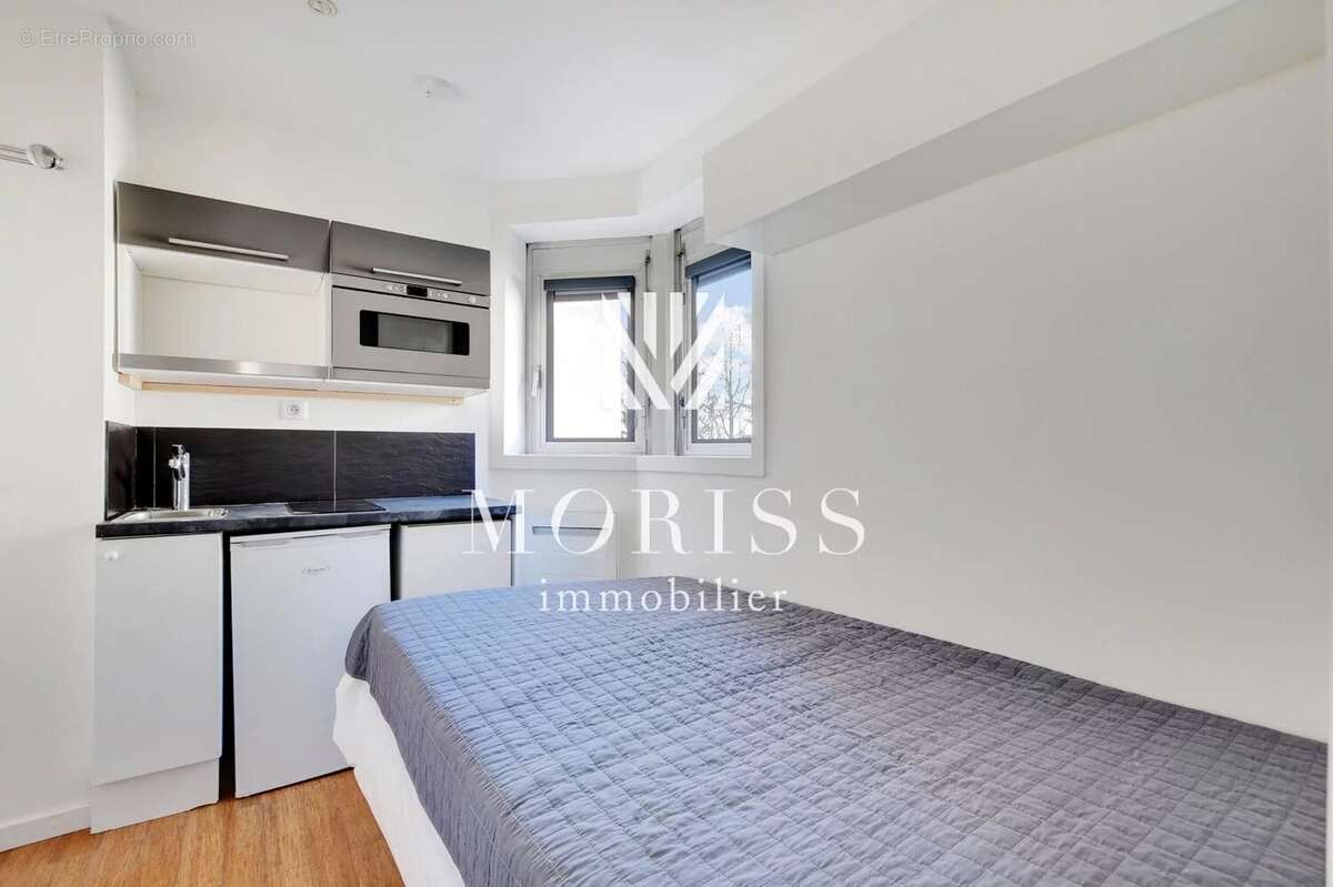 Appartement à PARIS-8E