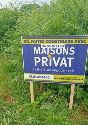 Terrain à LA ROCHE-SUR-YON