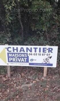 Terrain à LA ROCHE-SUR-YON