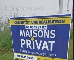 Terrain à MOUILLERON-LE-CAPTIF