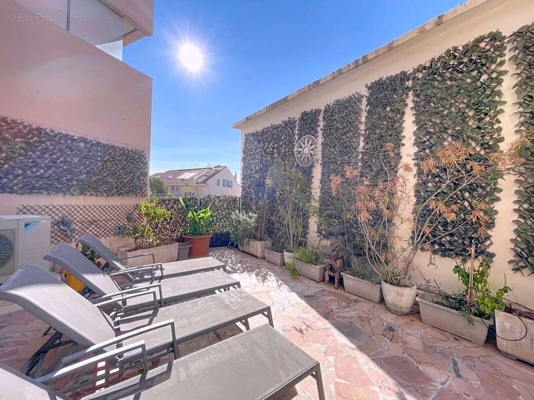 Appartement à CANNES