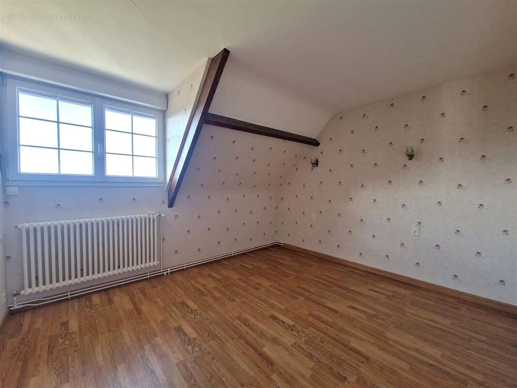 Maison à LA MADELEINE-DE-NONANCOURT