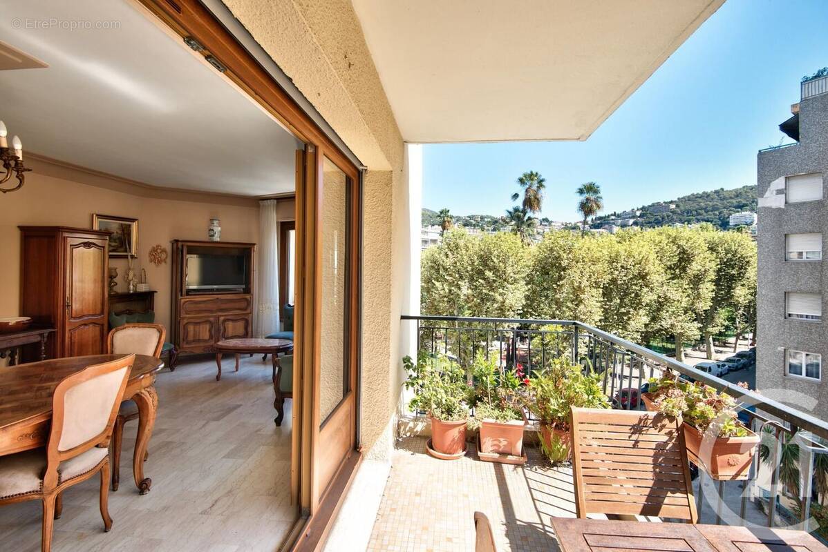 Appartement à NICE