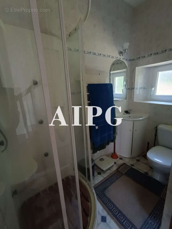 Maison à MELLIONNEC