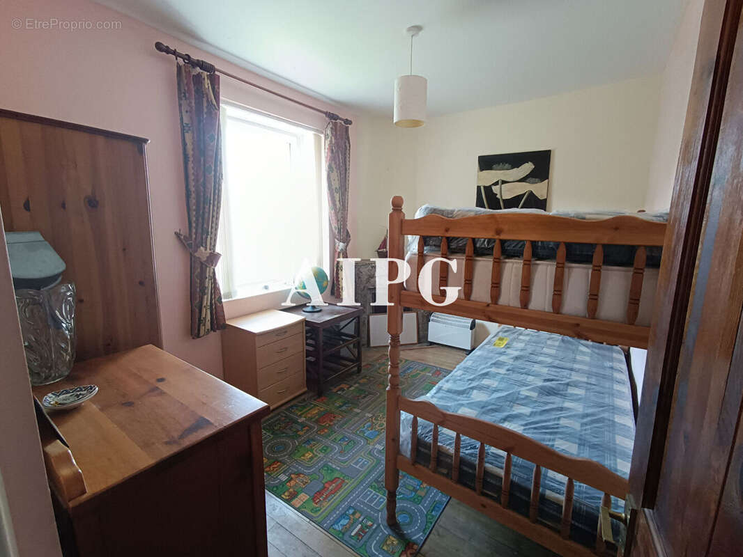 Maison à MELLIONNEC