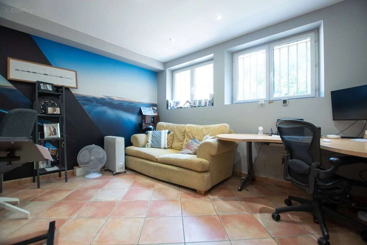 Maison à ROQUEFORT-LES-PINS