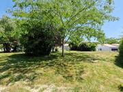 Terrain à BEAULIEU-SOUS-LA-ROCHE