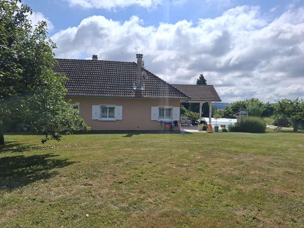 Maison à LE PASSAGE