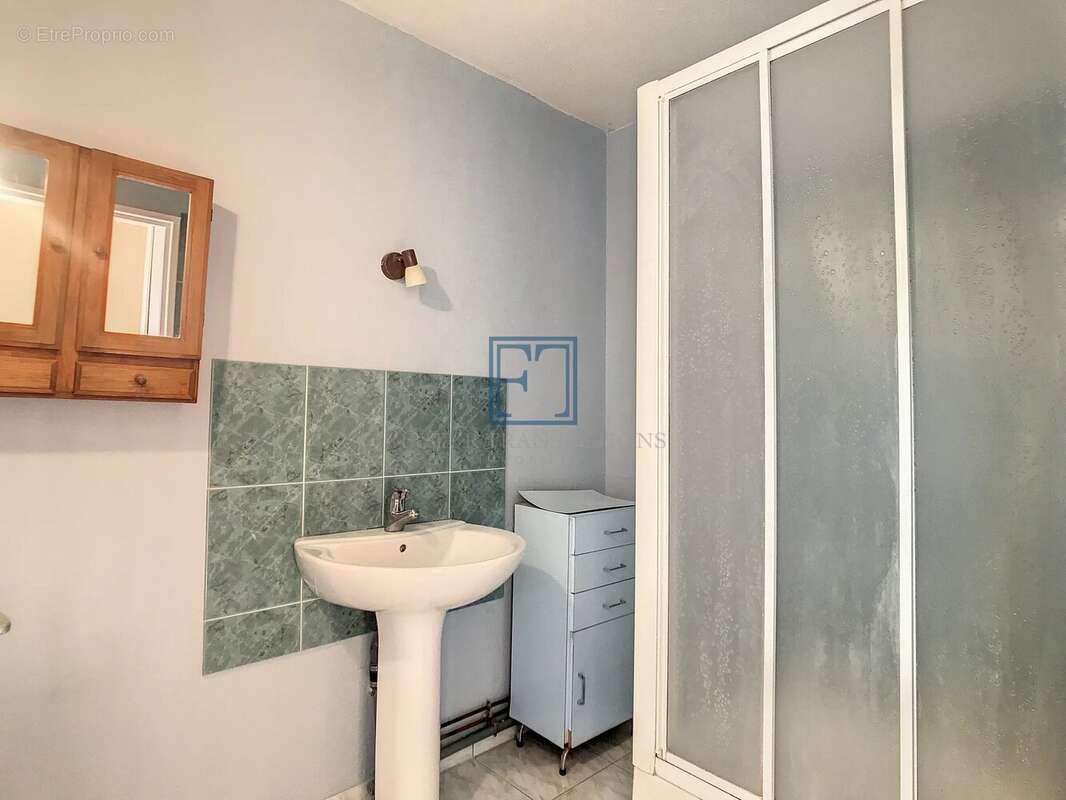 Appartement à ELANCOURT