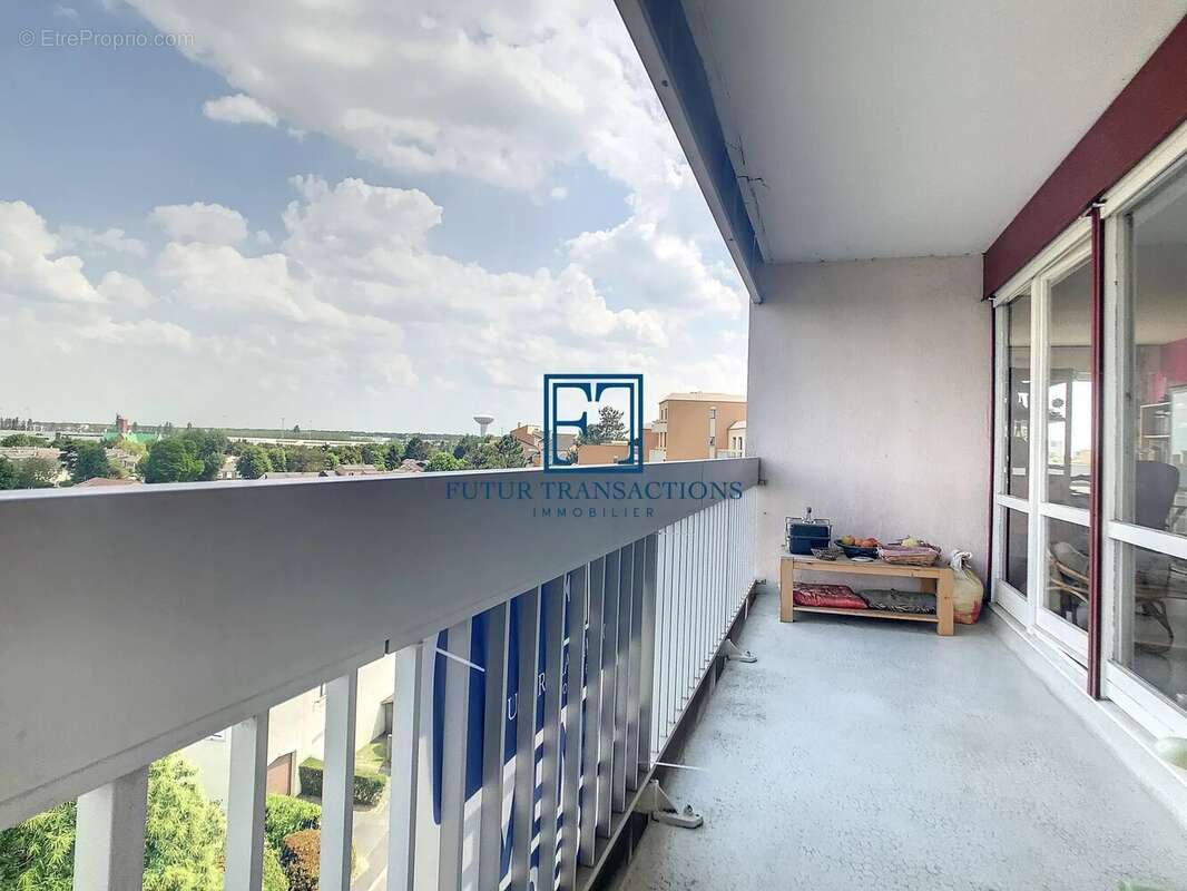 Appartement à ELANCOURT