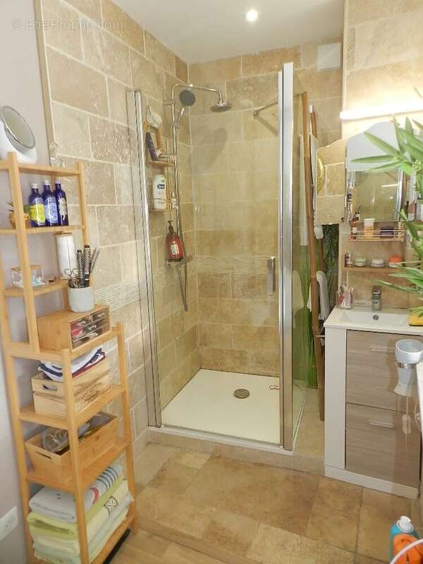 Maison à SAINT-PIERRE-SUR-DIVES