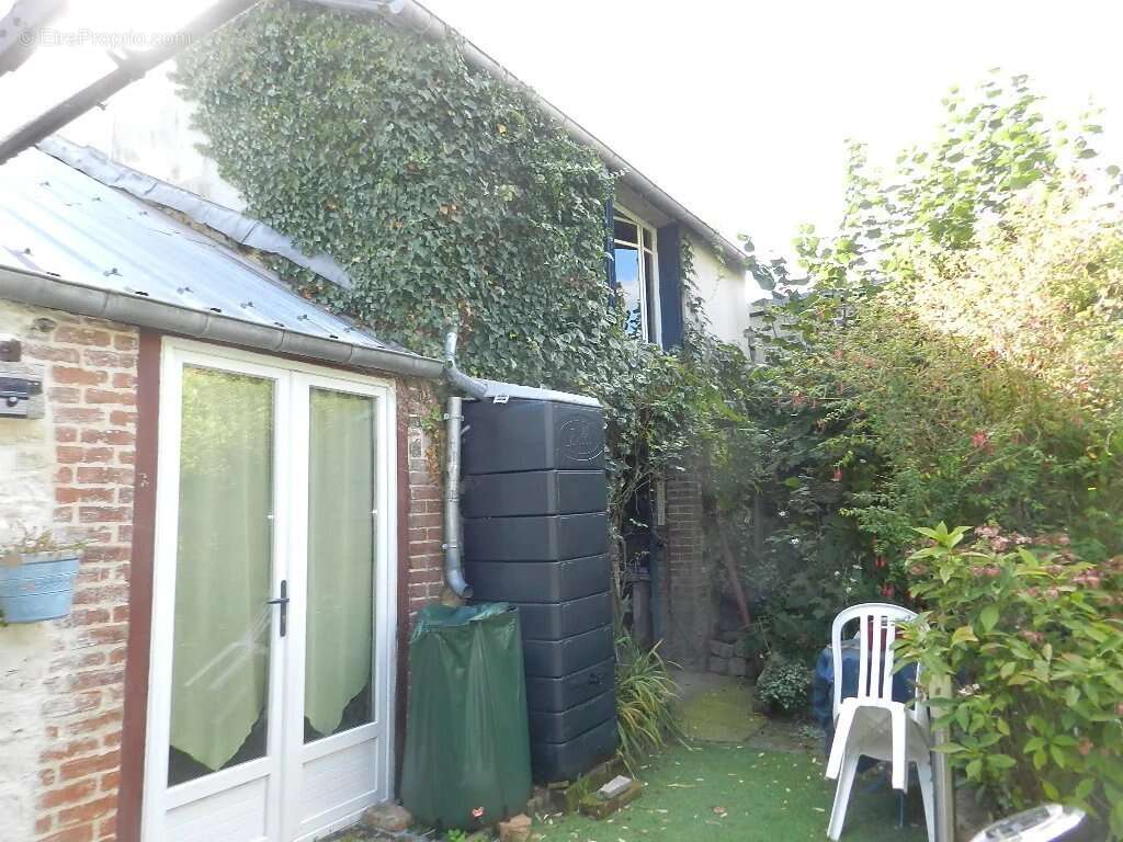 Maison à SAINT-PIERRE-SUR-DIVES