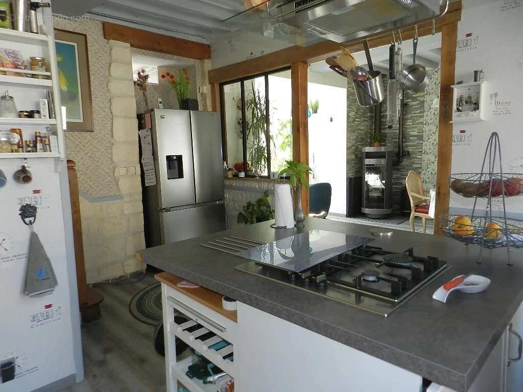 Maison à SAINT-PIERRE-SUR-DIVES