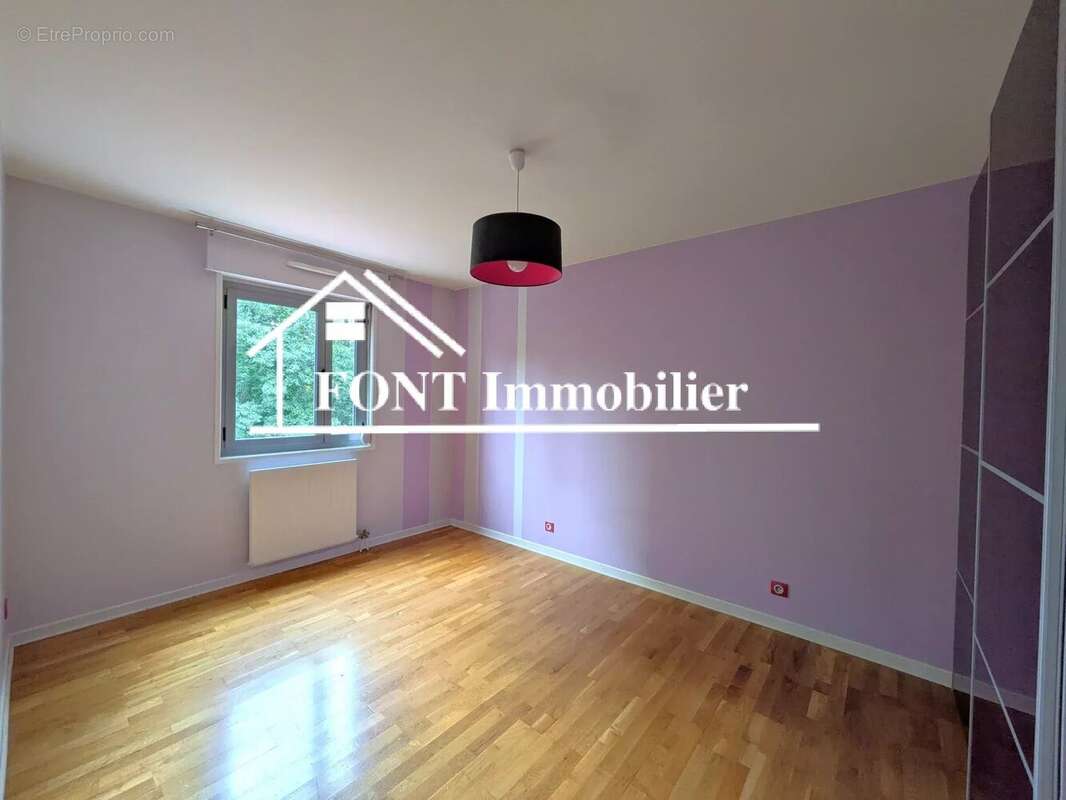 Appartement à SAINT-ETIENNE