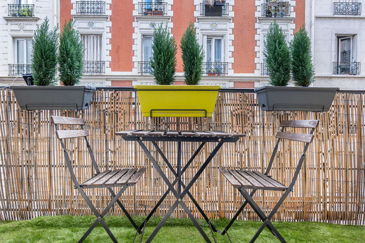 Appartement à PARIS-17E