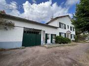 Maison à LA CHAPELLE-MONTBRANDEIX