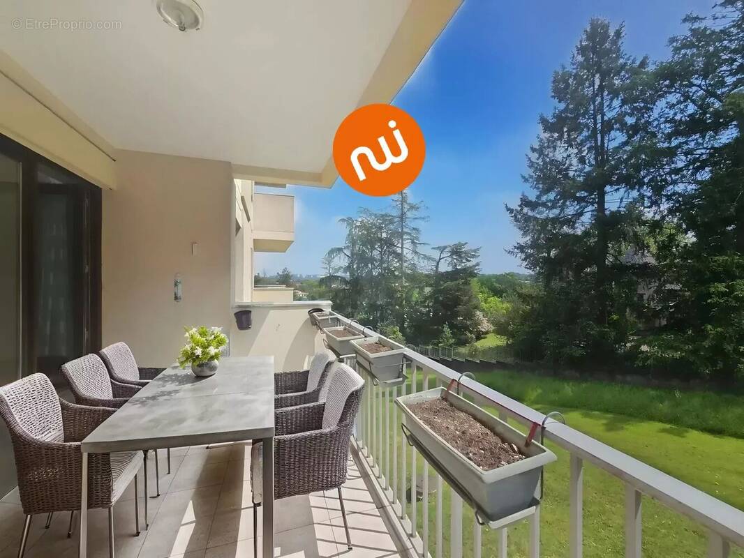 Appartement à TASSIN-LA-DEMI-LUNE