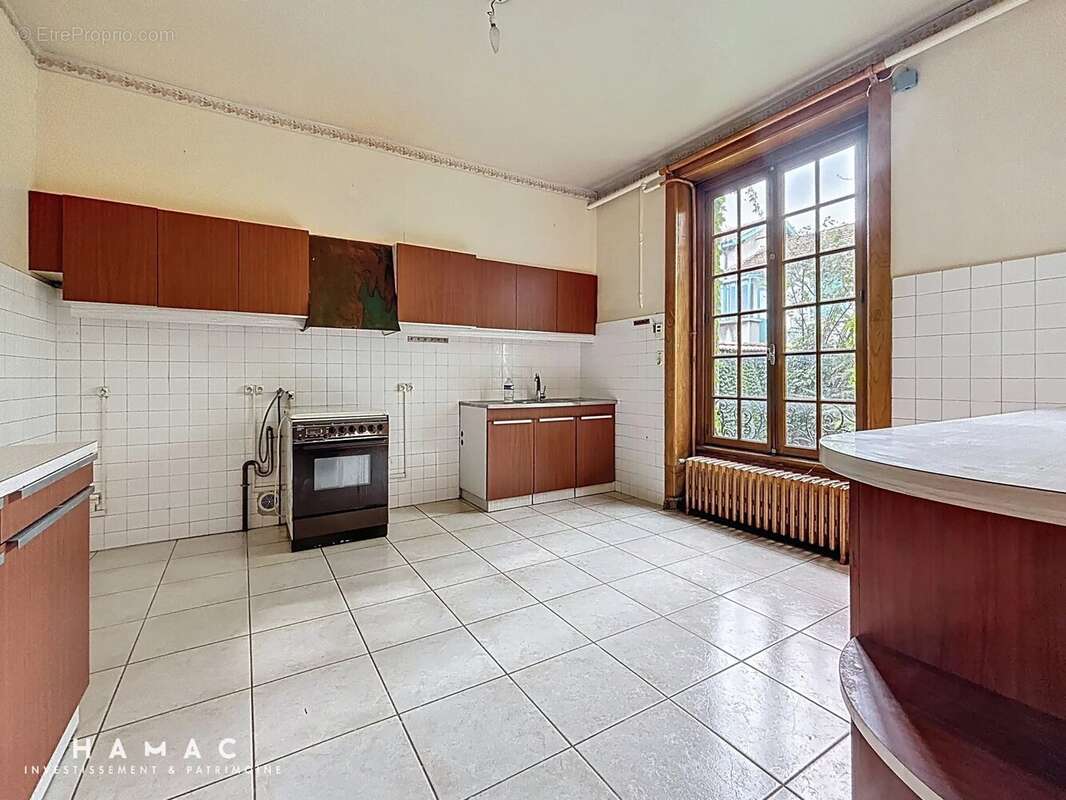 Maison à SAINTE-FOY-LES-LYON