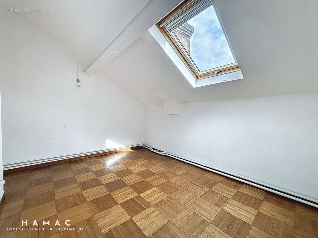 Maison à SAINTE-FOY-LES-LYON