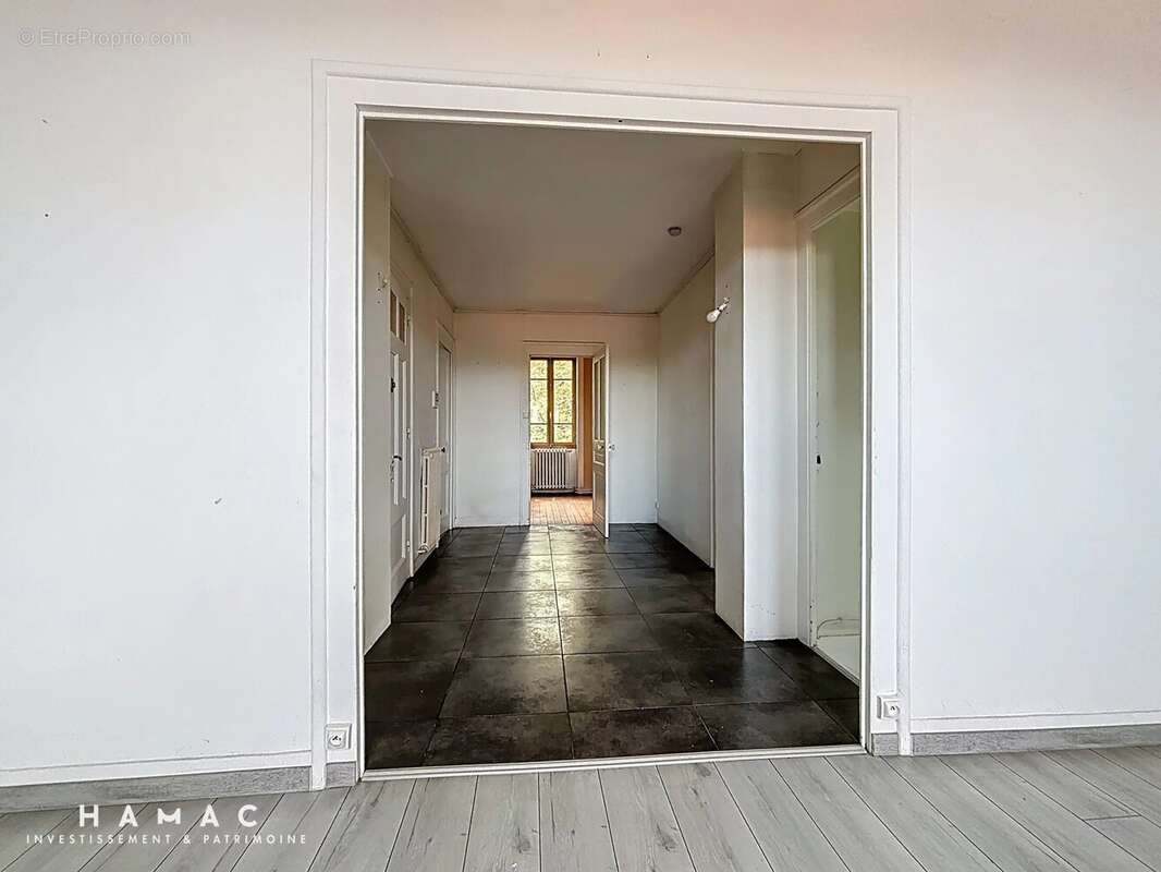 Maison à SAINTE-FOY-LES-LYON