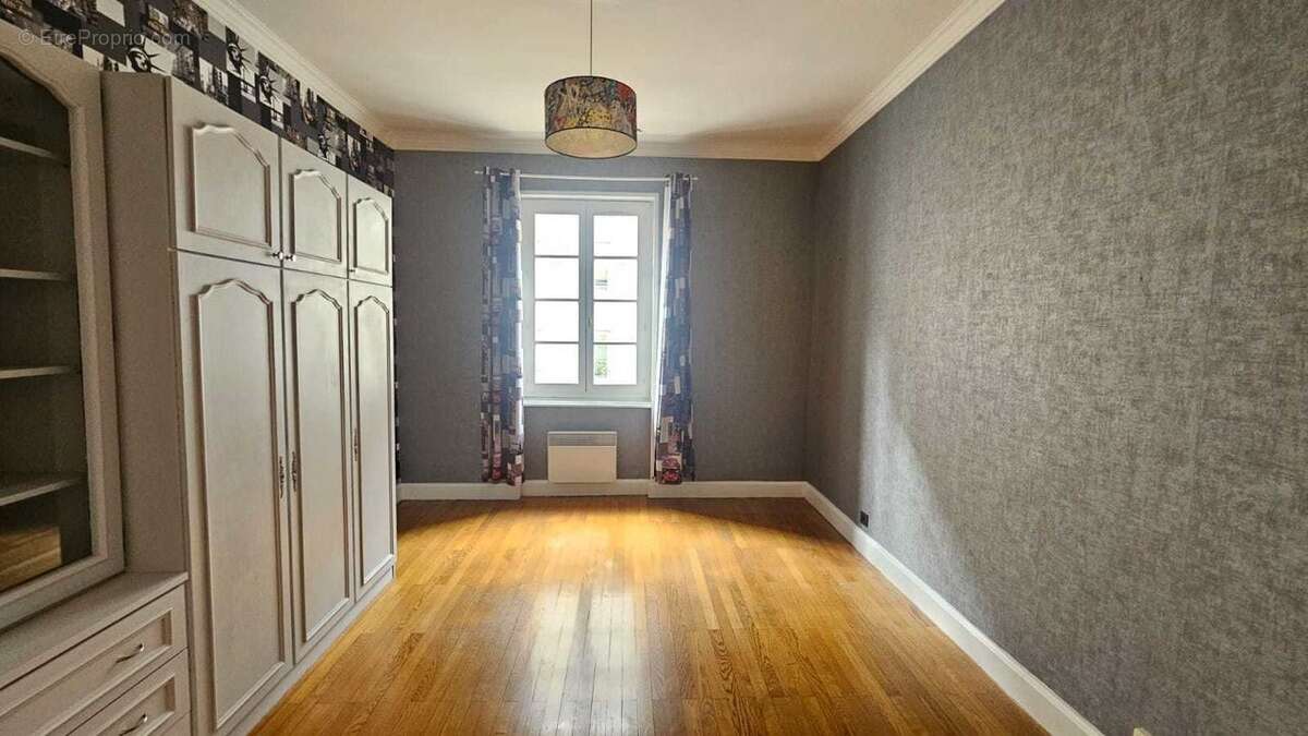 Appartement à LYON-8E