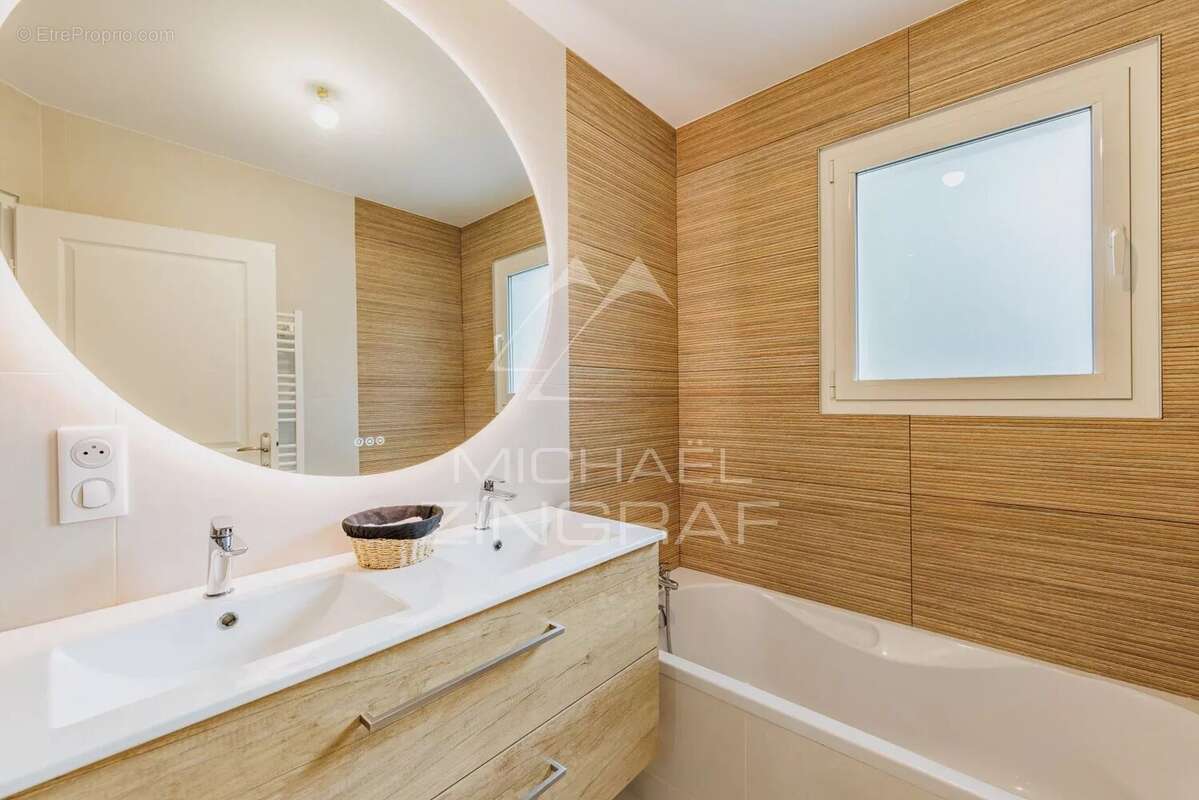 Maison à GUJAN-MESTRAS