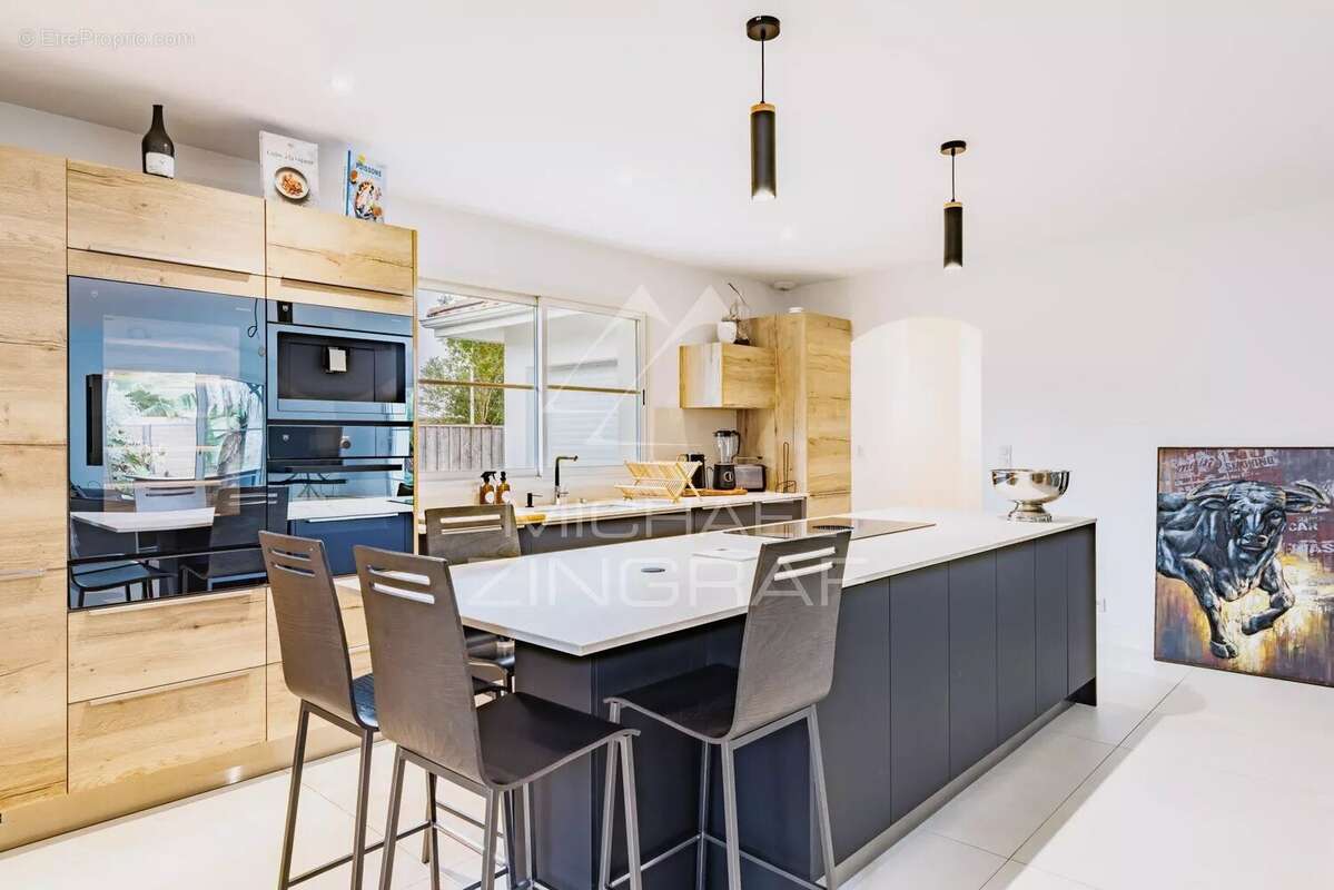 Maison à GUJAN-MESTRAS