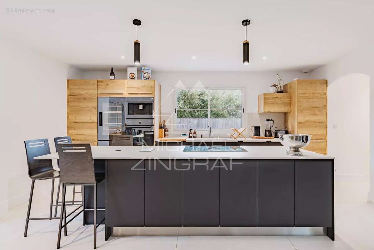 Maison à GUJAN-MESTRAS