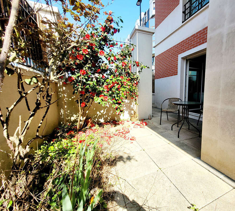 Appartement à BOURG-LA-REINE