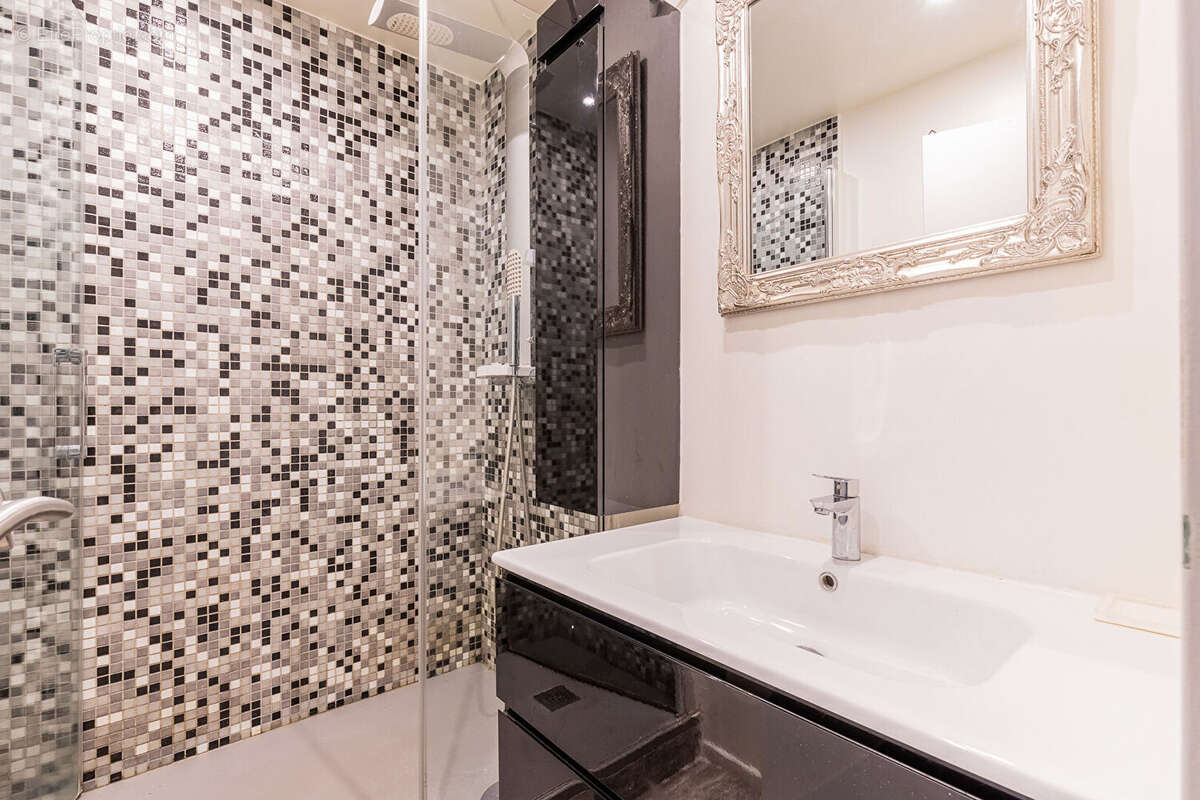 Appartement à VERRIERES-LE-BUISSON